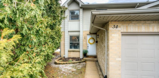 North London Townhome – SOLD!