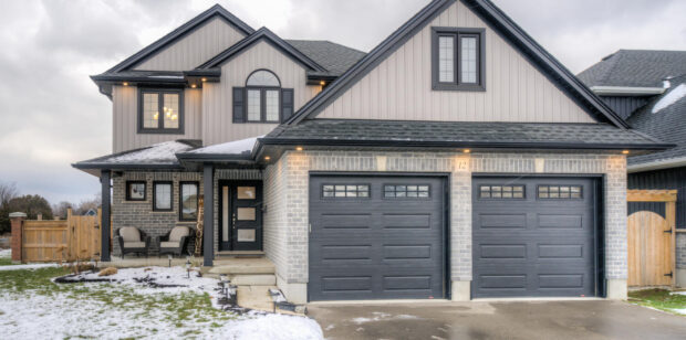 SOLD: Shaw Valley 2 Storey Home – 15 Offers!
