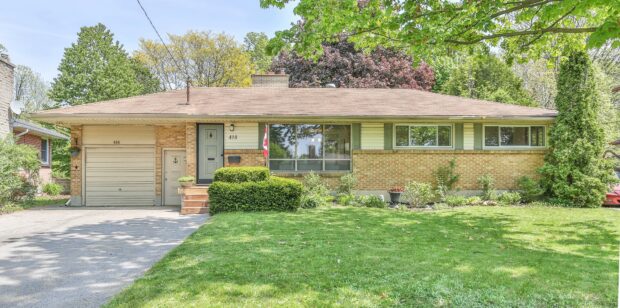 SOLD: Gorgeous Ranch in Southcrest, 18 Offers!